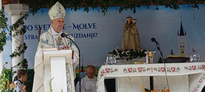 Nedjelja Srpnjica i 120. obljetnica blagoslova zavjetne kapelice u Molvama